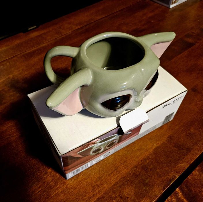Mandalorian - Baby Yoda i kubek - nowe