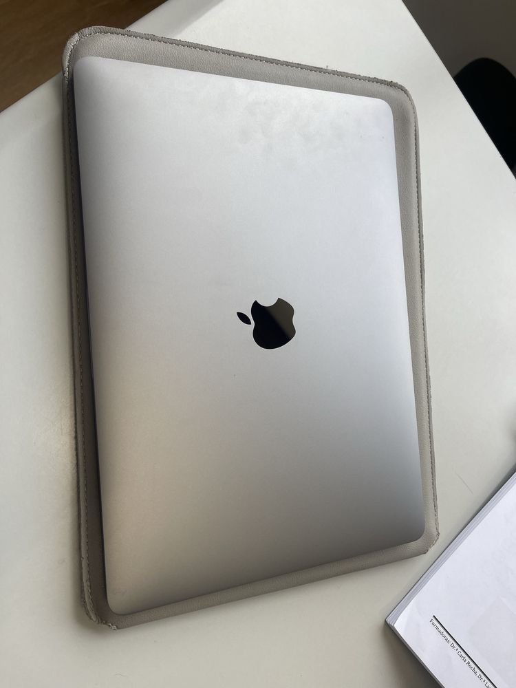 MacBook Pro 13’’ 2019 16GB RAM | i5 | 256 GB disco