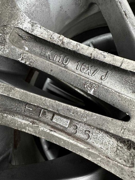 Литі диски R16 5x120 7j et35 та Зимові шини 205/55 R16