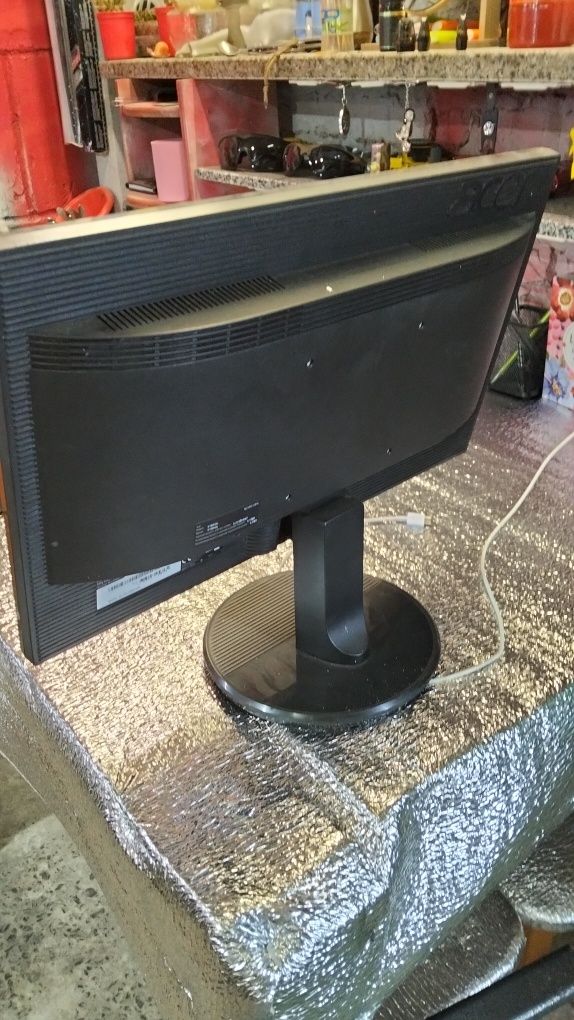 Продам монітор acer