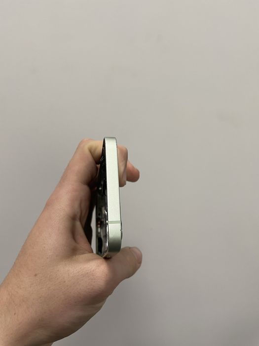 Оригінальний корпус iPhone 12 всі кольори