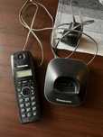 Telefon stacjonarny bezprzewodowy Panasonic KX-TG1611PD Instrukcja
