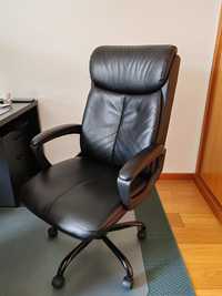 Cadeira executivo escritório rigorosamente nova
