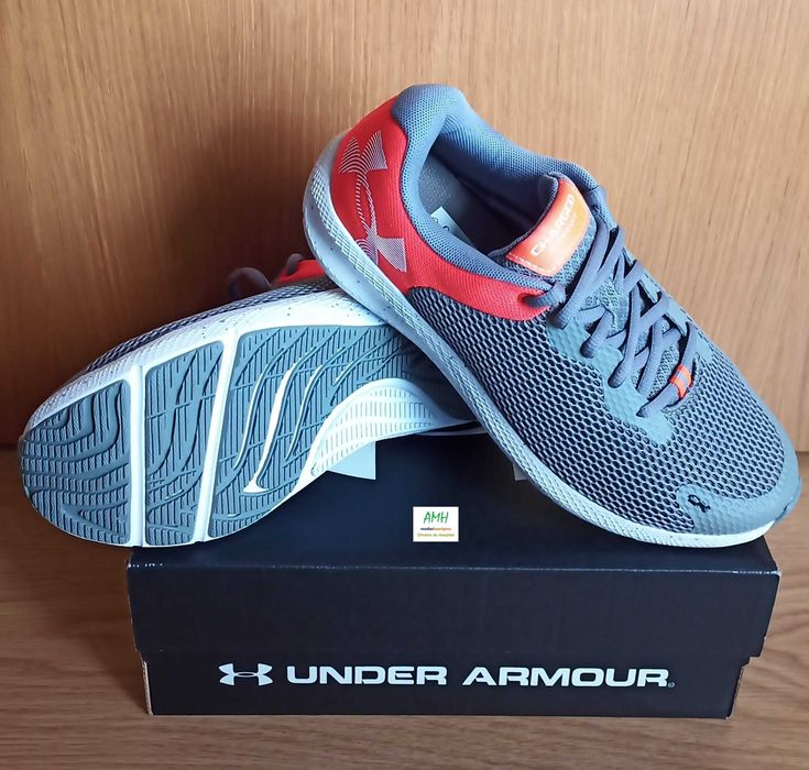 Sapatilhas / tenis Under Armour 40.5