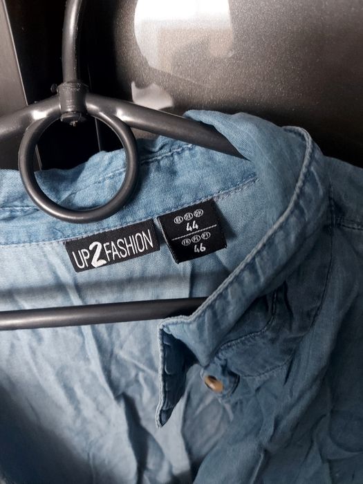 Коробка жіночого одягу великий розмір віддам безкоштовно