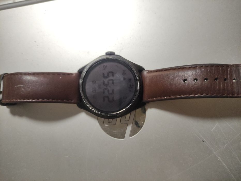 Mobvoi Ticwatch pro 5 под ремонт-восстановление