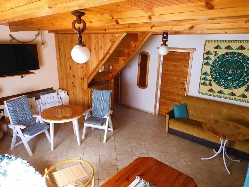 dom nad morzem Poddábie 4000zl/7dni/max.10os.