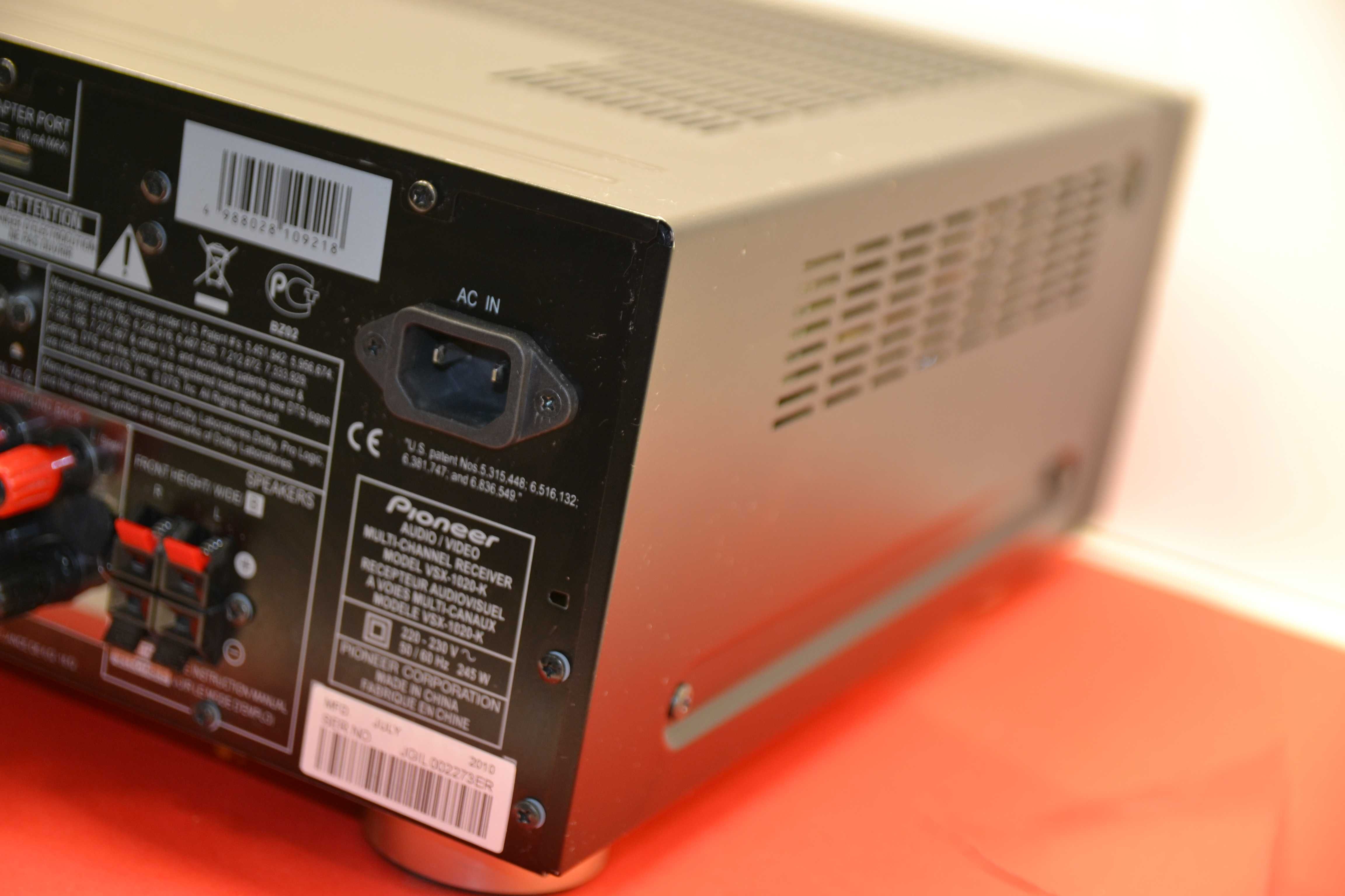 Amplituner AV Pioneer VSX-1020