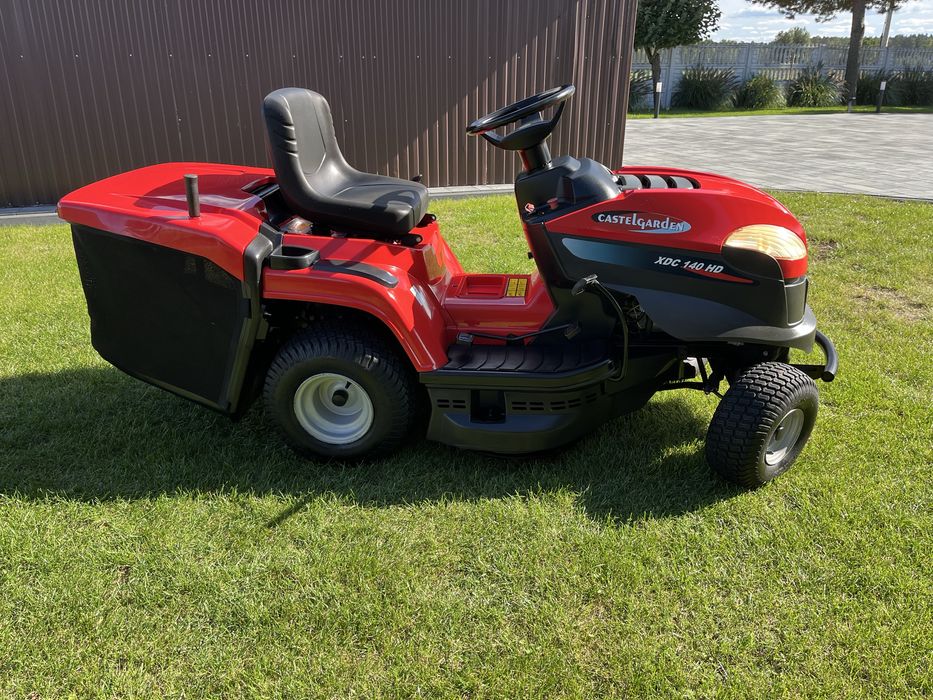 Traktorek ogrodowy Castel Garden XDC 140 HD