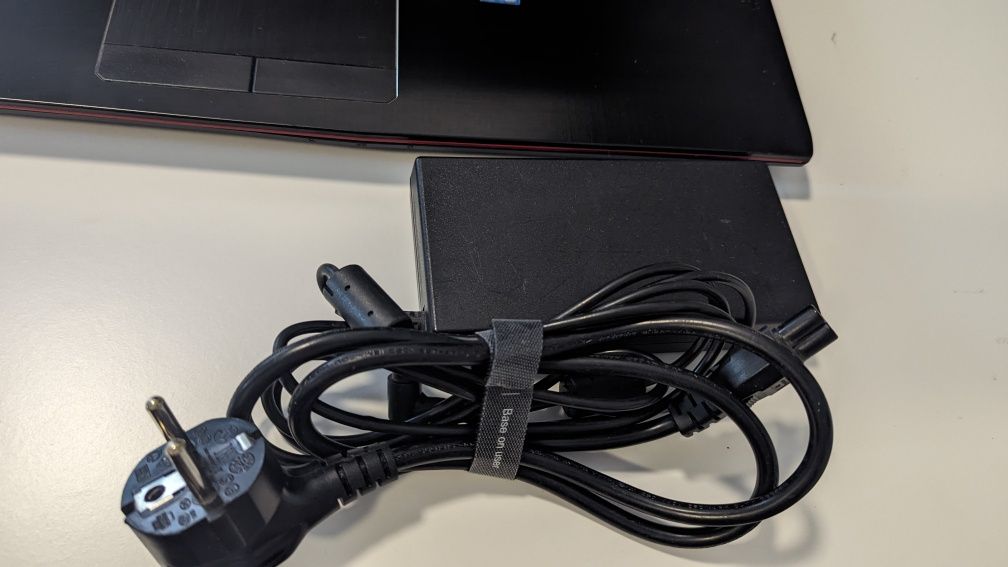 Laptop MSI GE62 Apache i7-6700HQ/16GB/128 GTX960M FHD