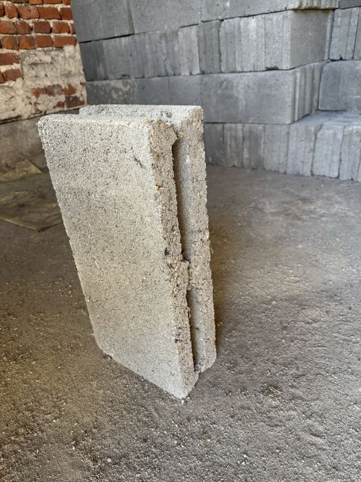 Pustaki pyłowe 12x22x49