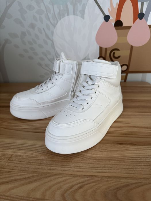 Кросівки/ хайтопи Zara 36 розміру