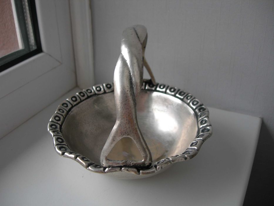 Корзинка с ручкой, конфетница, бронза, Германия