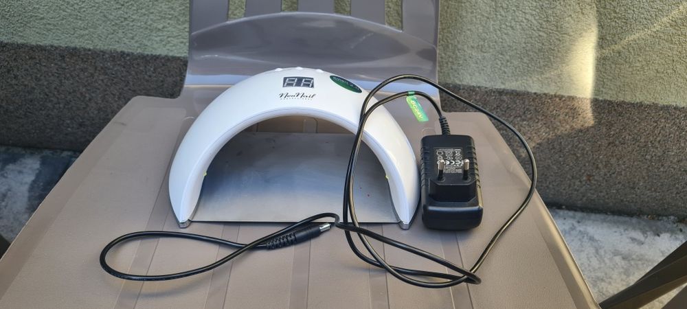 Lampa UV do paznokci NeoNail