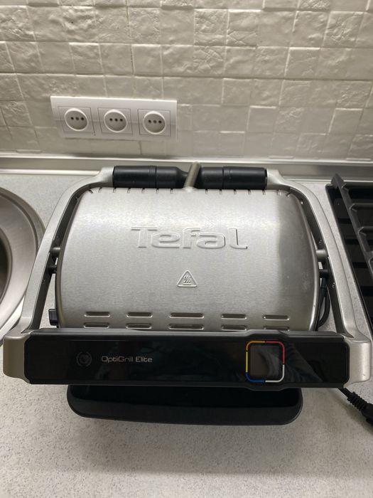 Електрогриль у гарному стані