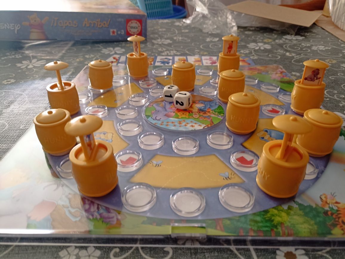 Jogo de tabuleiro "Tapas Arriba" Winnie the Pooh