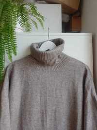 Sweter beżowy długi z wełną