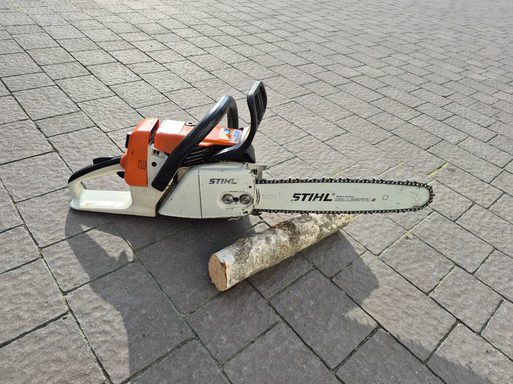 Pila spalinowa sthil 026