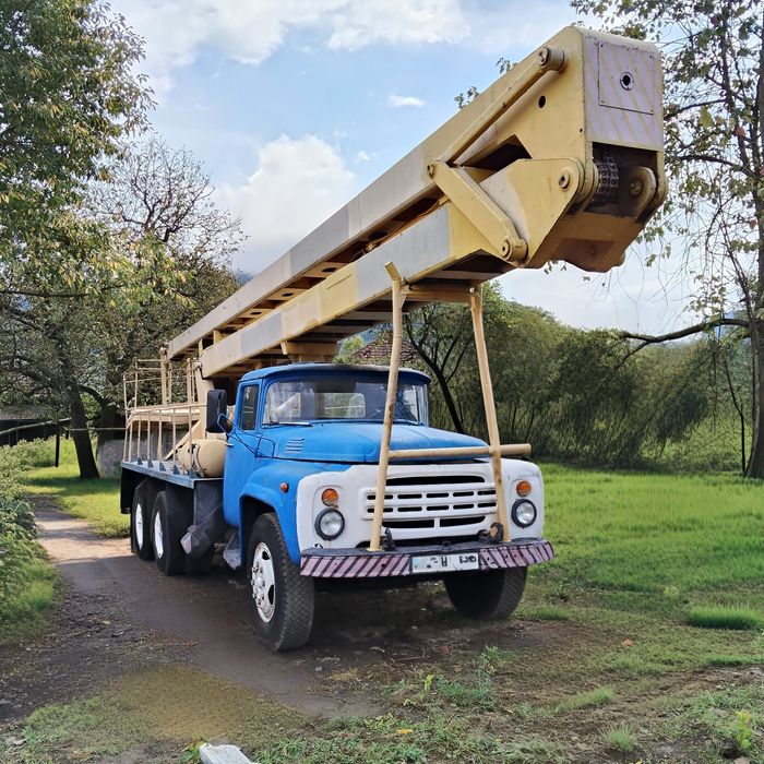 Оренда автовишки, спецтехника, автовишка 22м, зіл 130 самоскид