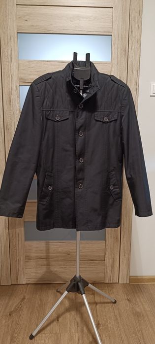 Krótki ocieplany płaszcz męski Piere