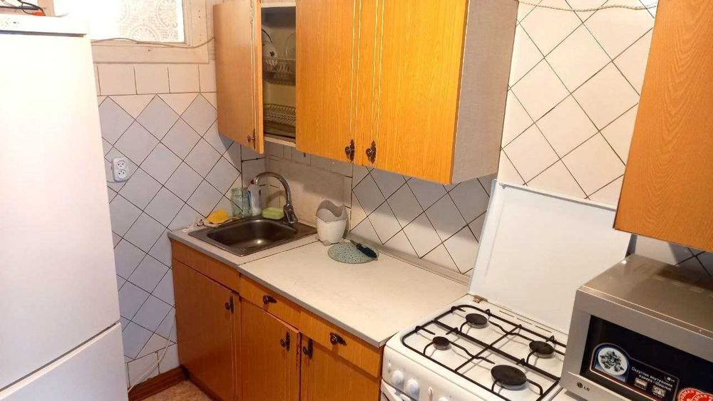 Долгосрочная аренда 2-х комн.кв.Левада, Спортивная, Метростроителей