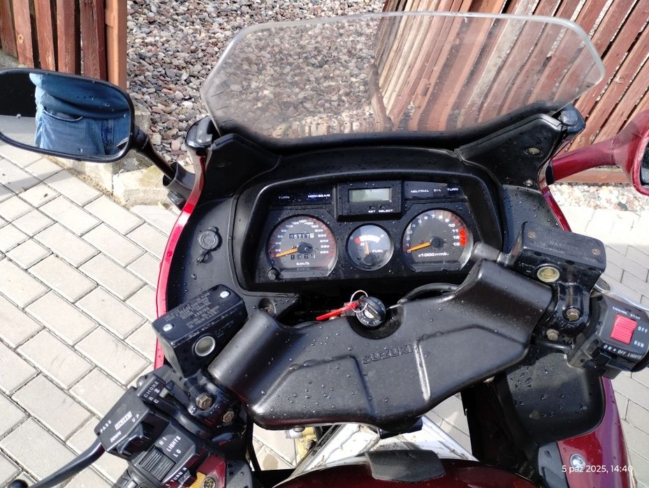 Suzuki GSX 1100F