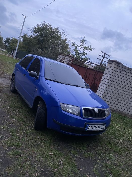 Skoda Fabia 2004 • 1.2 бензин • Хороший стан