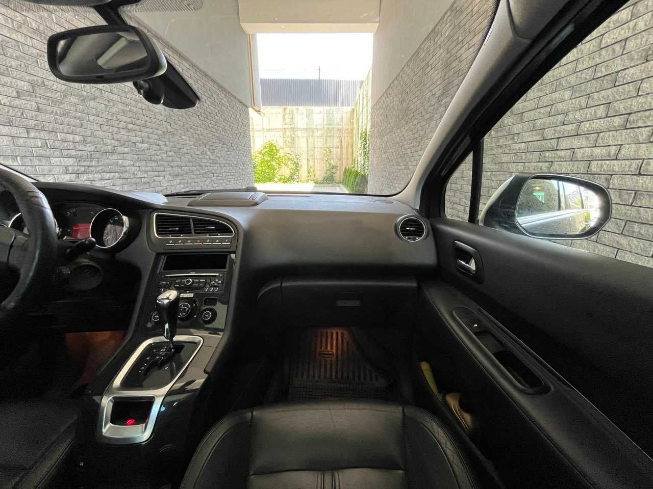 Продам Peugeot 5008 2010. Можна в розстрочку, під викуп.