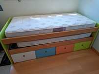 Cama dupla de criança