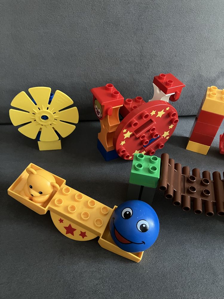 Lego duplo plac zabaw, cyrk, huśtawka