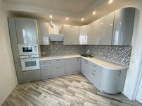 Продам видовую квартиру,  Кондратюка 3, новый ремонт
