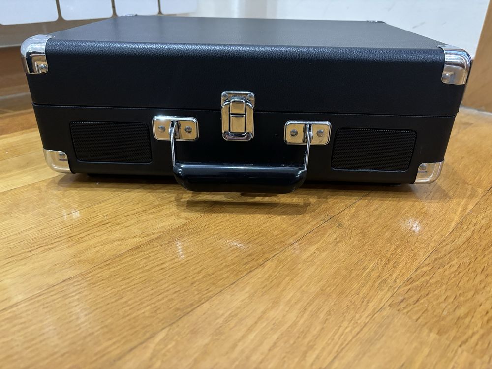 Crosley Cruiser Deluxe Gira-discos Preto