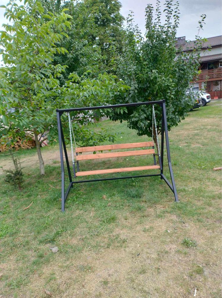 Huśtawka ogrodowa