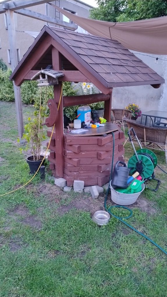 Studnia ozdobna obudowa studni daszek wieko pokrywa studni fi 96 fi 90