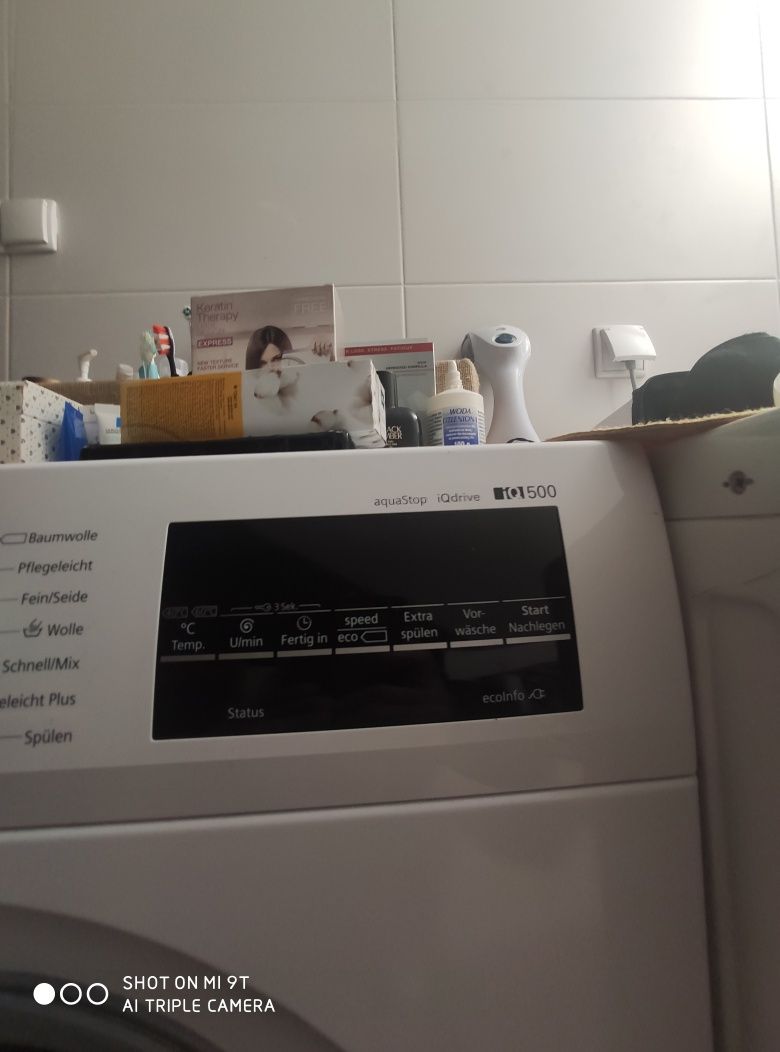 Pralka na 6 kilogramów suchego prania.