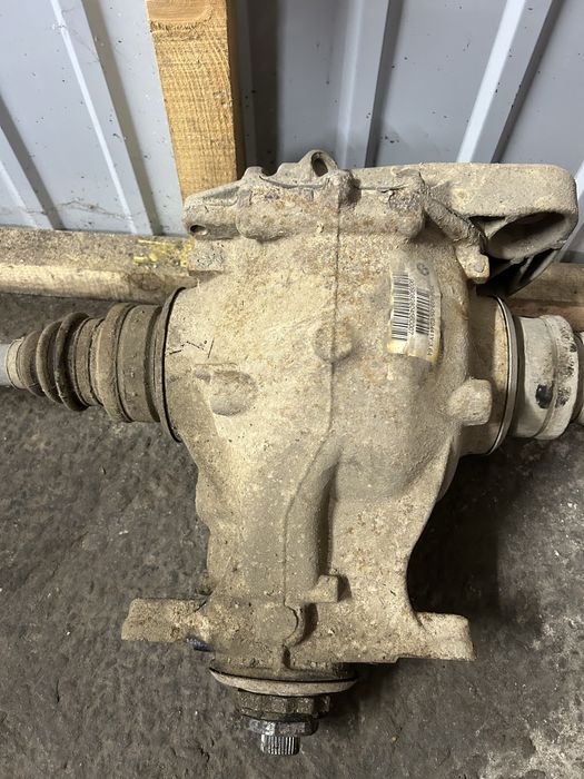 Редуктор задній на BMW x5 E70 до рест 3.64