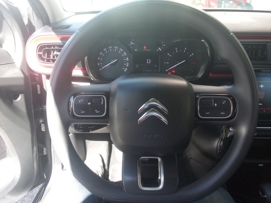 Particular vende citroen C3 muitos extras como novo ano 2020