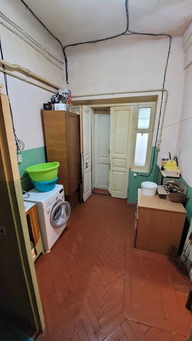 Продам 2 к. кв. ул. Москалёвская, ост. ул. Валерьяновская