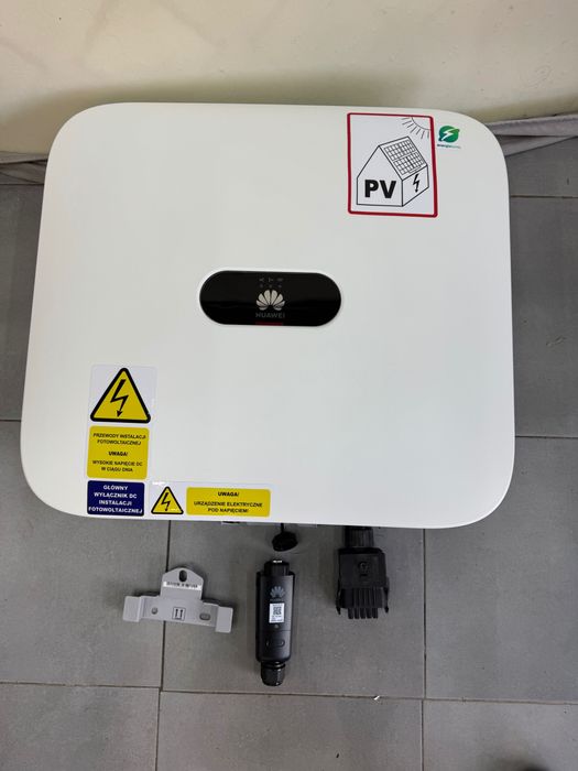 Falownik HUAWEI model SUN 2000-6KTL-MO 6KW trójfazowy