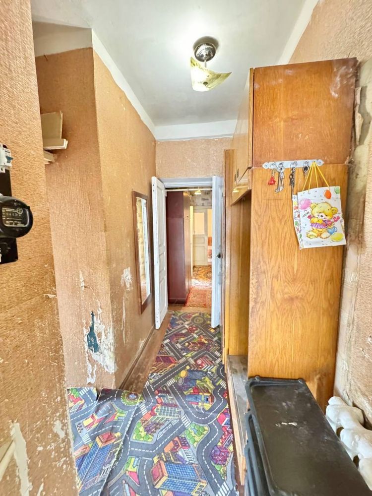 Продаж частини будинку з автономним опаленням.Горсад.