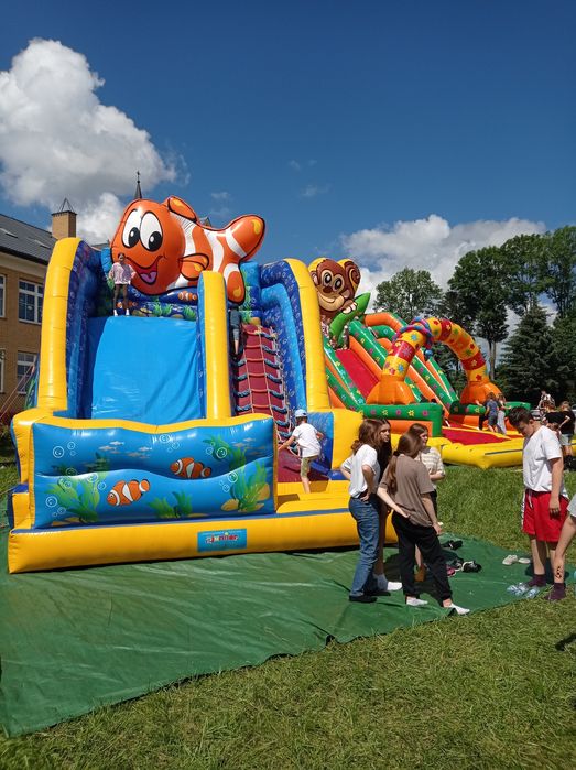 Animator, mobilna sala zabaw w  Autobusie, snowtubing, dmuchańce, wata