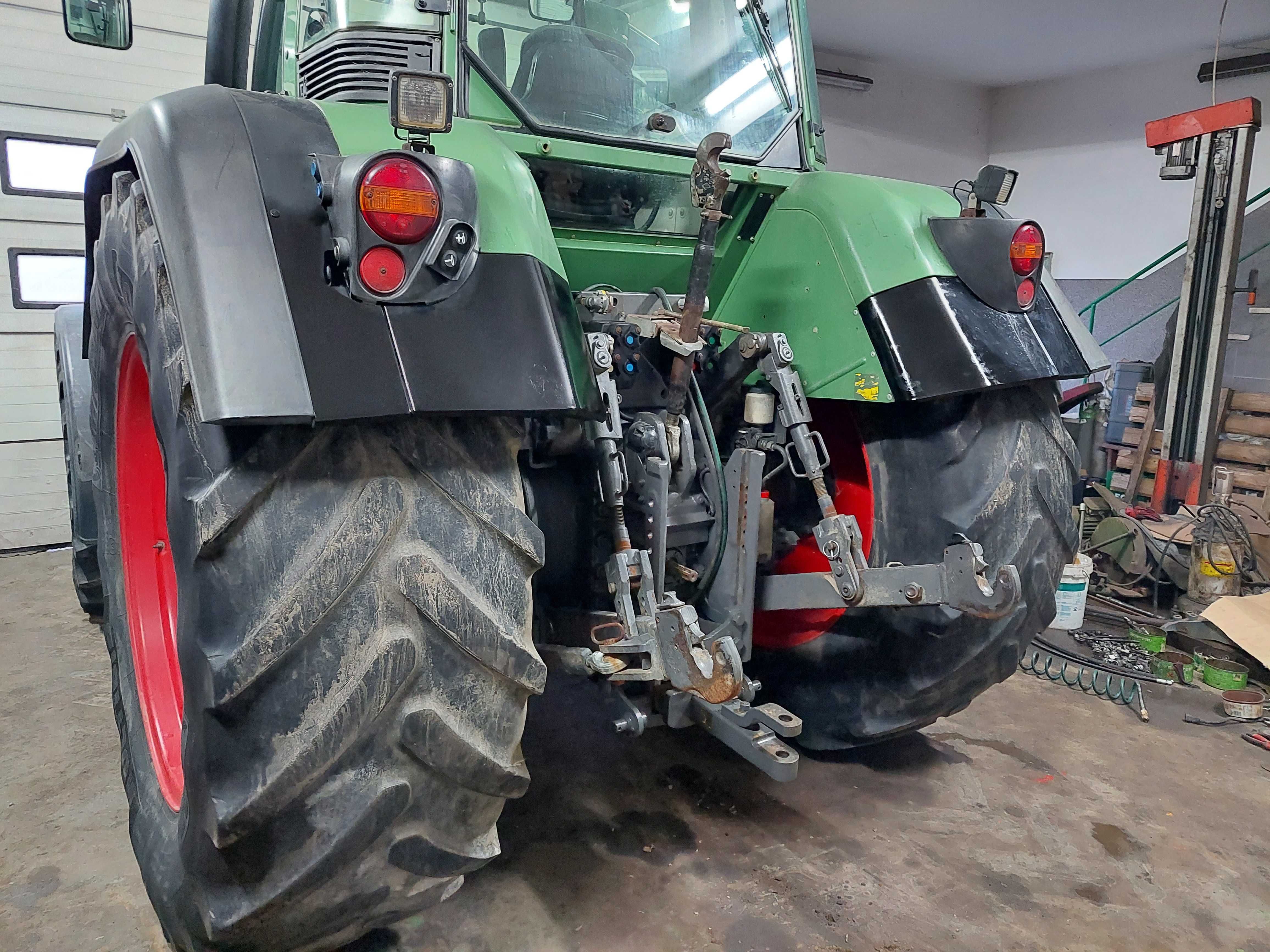 Fendt 818 COM3 , 820 Vario TMS