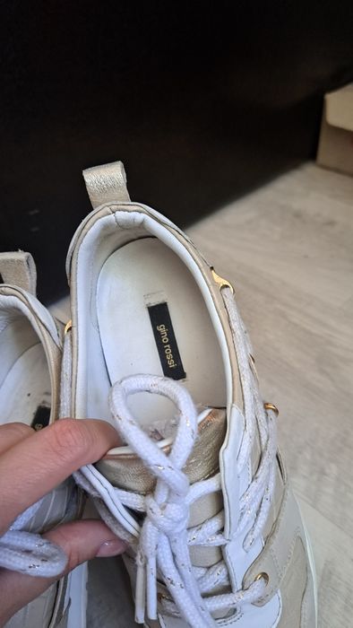 Шкіряні туфлі Gino Rossi 39р