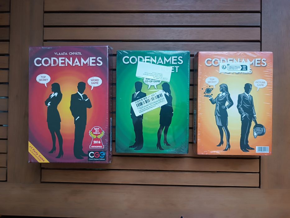 Квиток на потяг Everdell Кодові імена Манчкін Бункер Каркасон