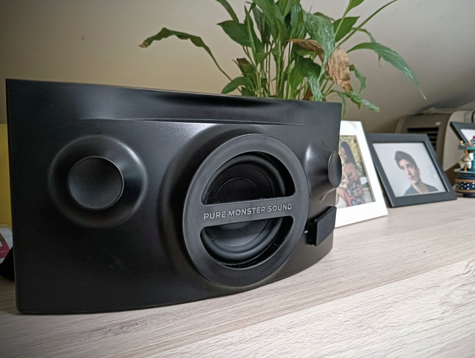 Coluna Multiroom MONSTER S2 (120 W - Bluetooth - Preto)