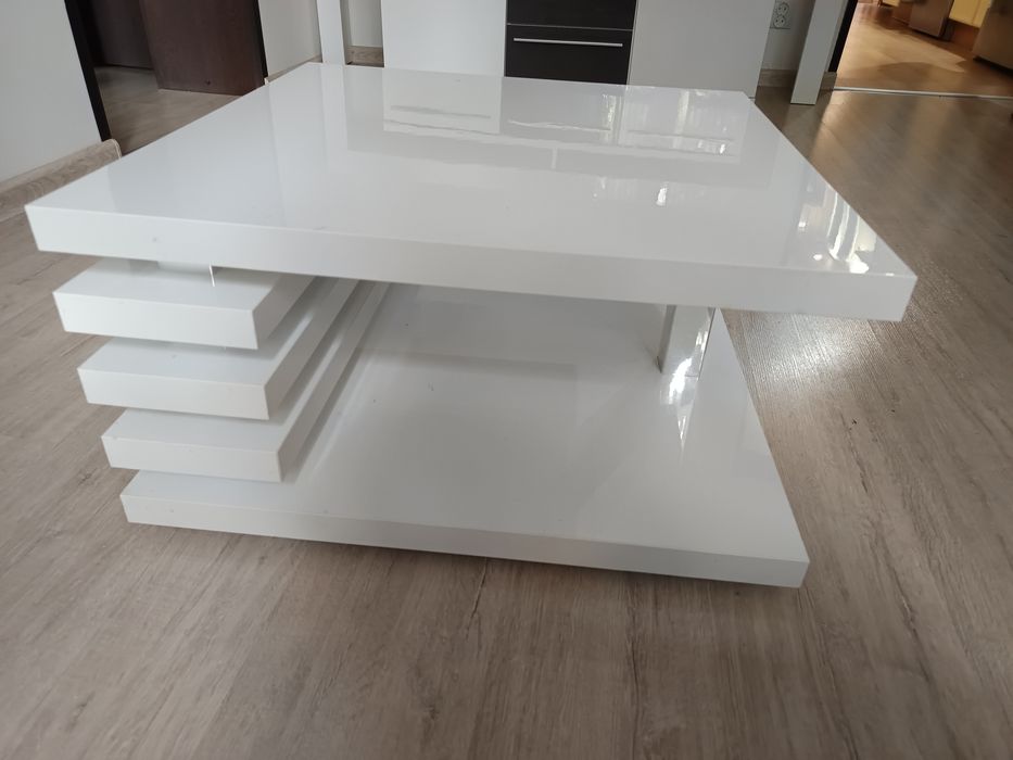 Biały stolik kawowy KYOTO Black Red White 31x60x60 cm