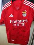 Camisola Benfica versao jogador autografada