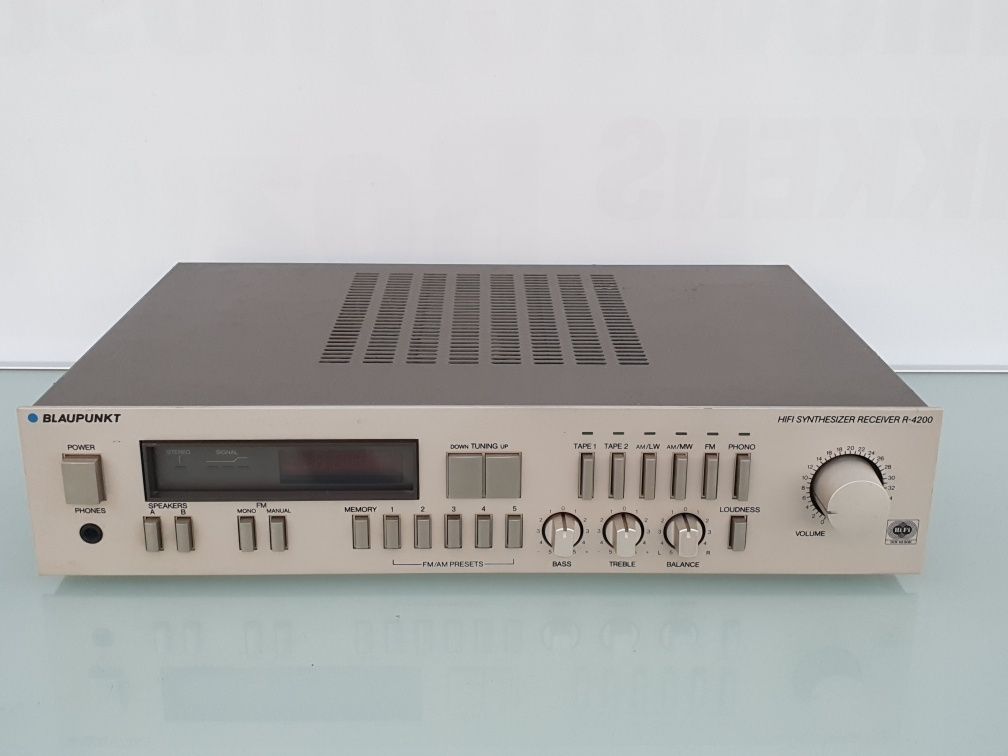 Amplituner stereo Blaupunkt r4200 vintage 80te