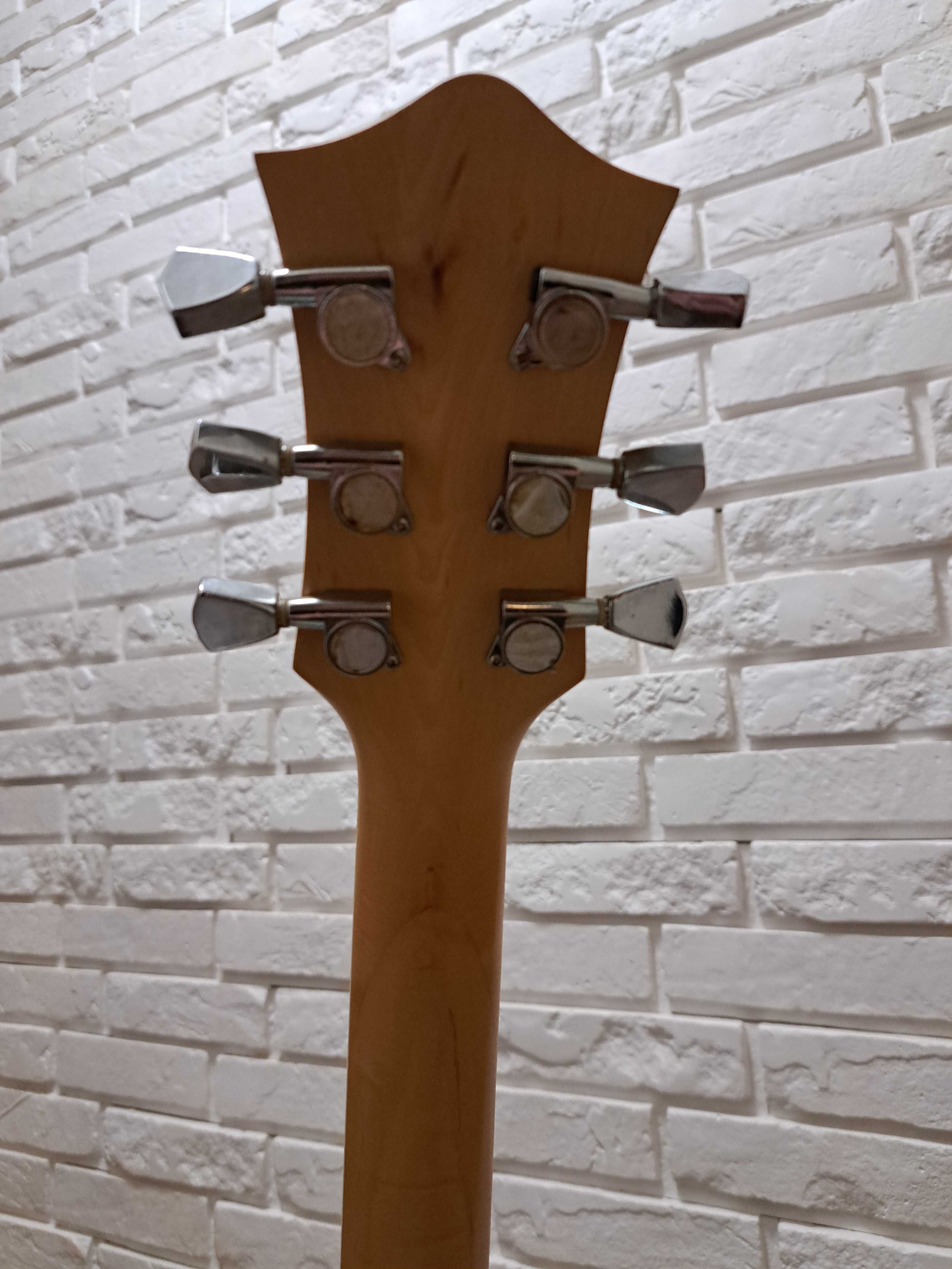 Gitara elektryczna Pearl River model Les Paul