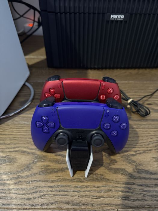 Ps 5 slim 3TB 2 gamepad